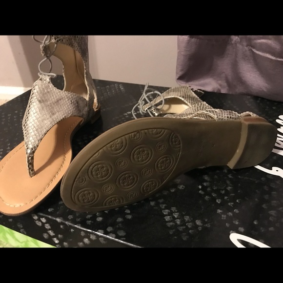 Ankle sandals - Picture 3 of 3